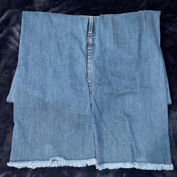 Kimes Jeans - Picture 4 of 5